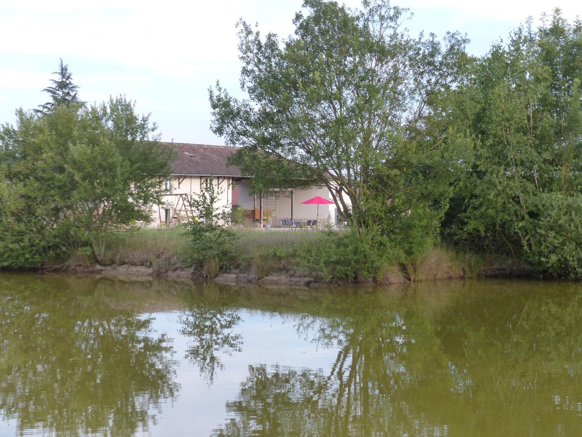 Gites Domaine De La Rochere Domsure Exterior photo